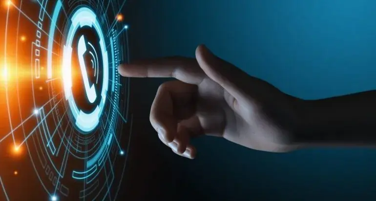 الوصول الى التميز في خدمة العملاء والسرعة في الأداء