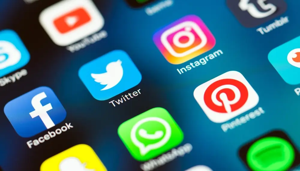 Media Management in Crisis Communications